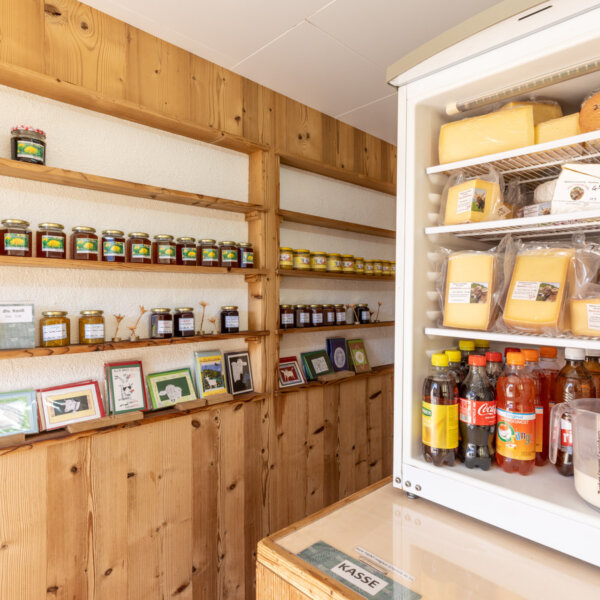 Natuerlich Nidwalden Alpkaeserei Lochhuette Hofladen