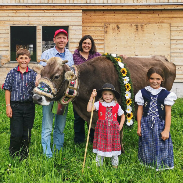 Natuerlich Nidwalden Alpkaeserei Lochhuette Produzent
