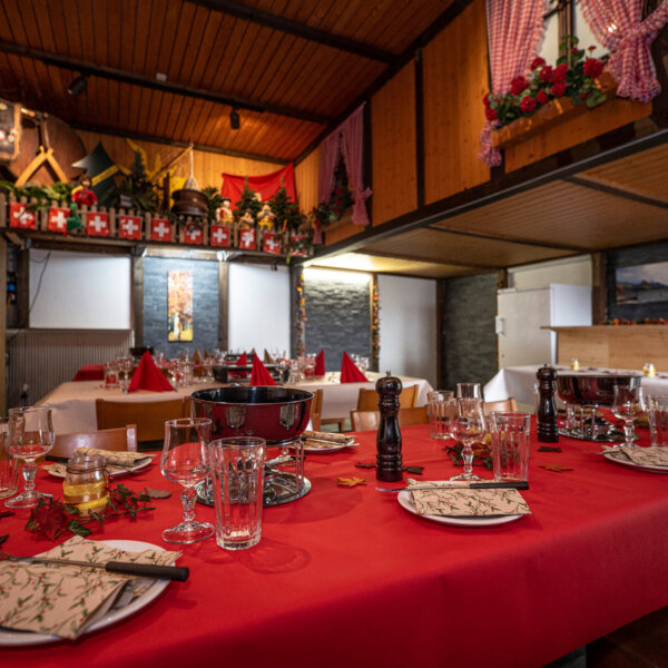 Natuerlich Nidwalden Bergkaeserei Langentannen Chaeser Stuebli