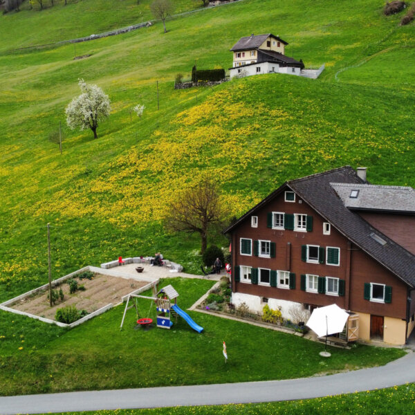 Natuerlich Nidwalden Kilchbuehl Hofglace Impressionen 01